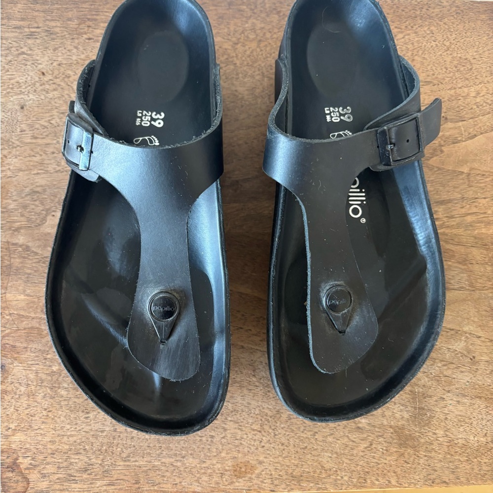 Birkenstock Black Sandals with Contoured Footbed - 39 - Picture 4 of 5